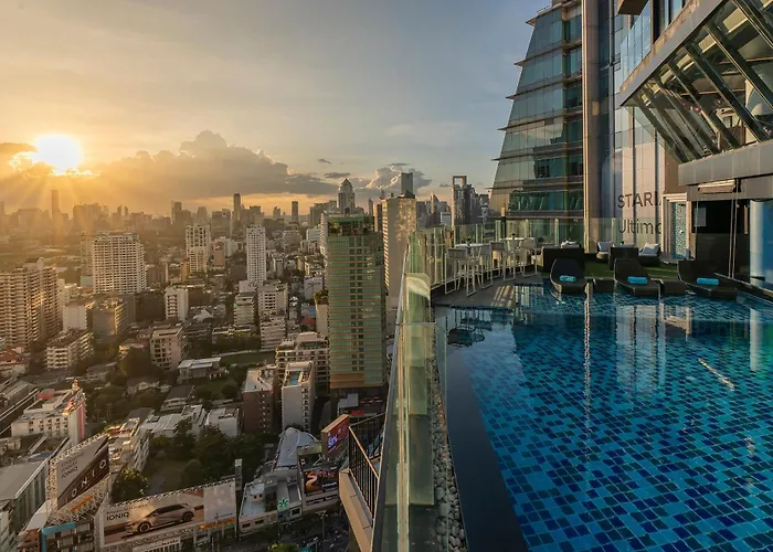 Montraj Continent Sukhumvit Hotel 5*