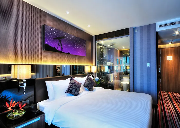 ホテル Montraj Continent Sukhumvit バンコク都