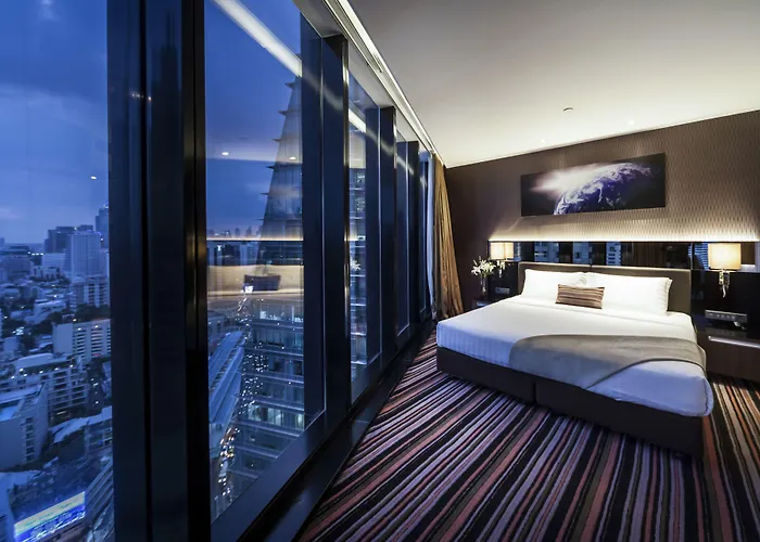 Montraj Continent Sukhumvit 5*