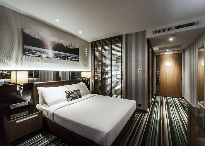 Hotel Montraj Continent Sukhumvit