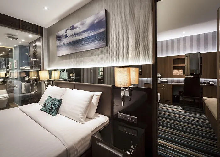 Montraj Continent Sukhumvit Hotel 5*