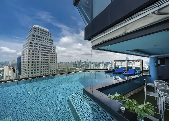 Montraj Continent Sukhumvit ホテル バンコク都