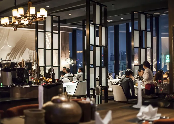 Montraj Continent Sukhumvit Hotel Bangkok