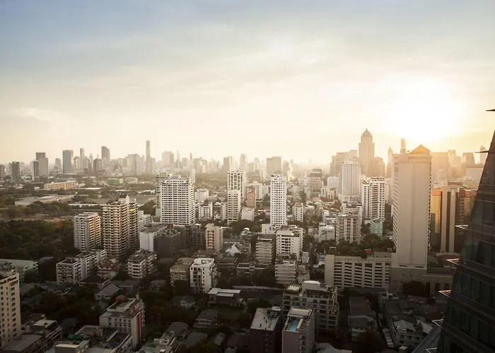 Hotel Montraj Continent Sukhumvit