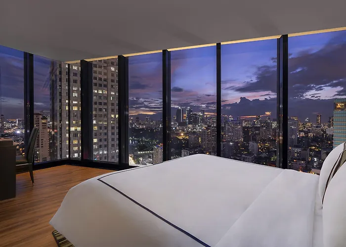 Montraj Continent Sukhumvit