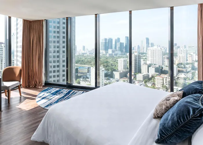 Montraj Continent Sukhumvit Hotel 5*