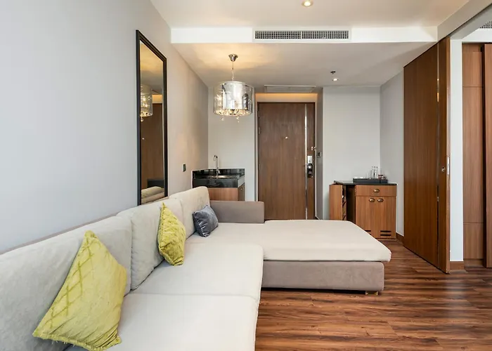 Hotel Montraj Continent Sukhumvit Bangkok