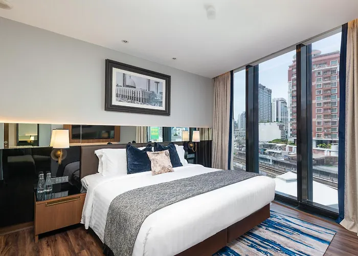 Hotel Montraj Continent Sukhumvit Bangkok