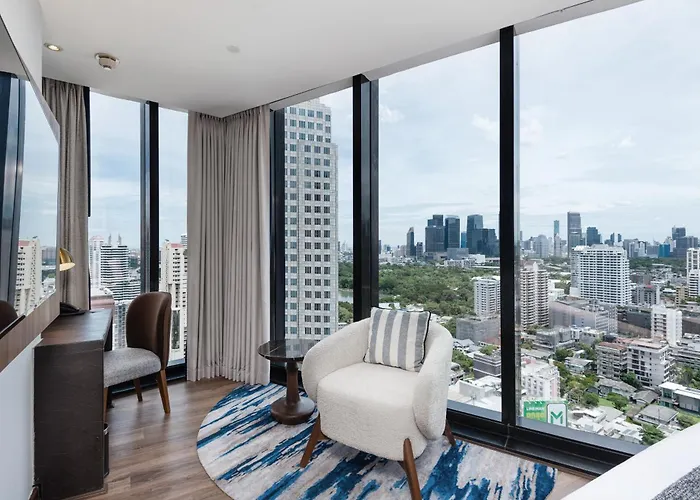 Montraj Continent Sukhumvit מלון 5*