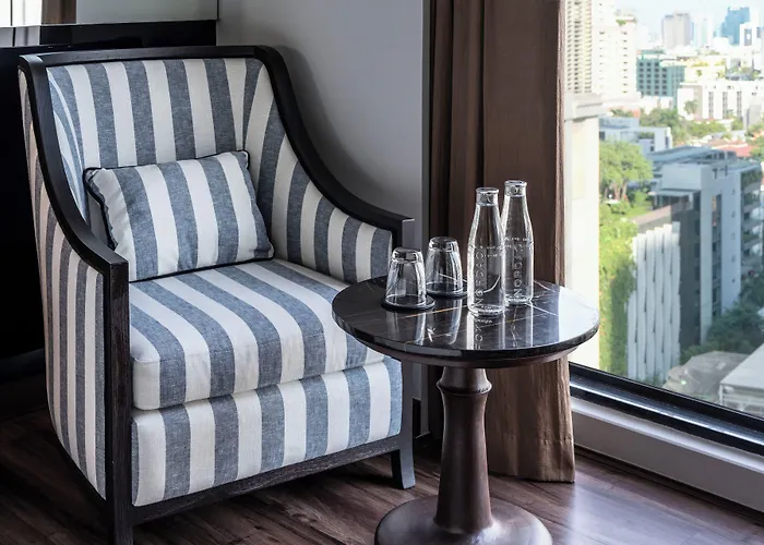 Montraj Continent Sukhumvit 5*